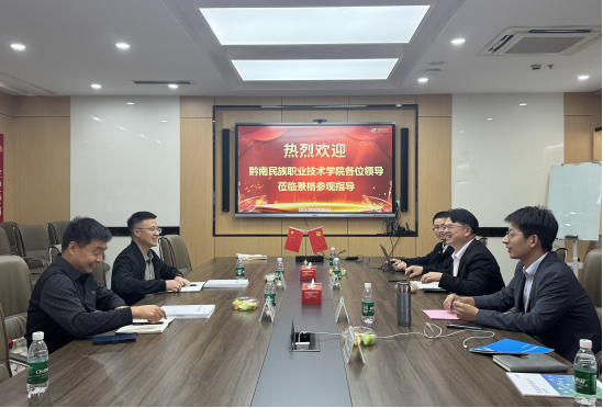 精准对接产业人才需求，深化校企合作协同育人