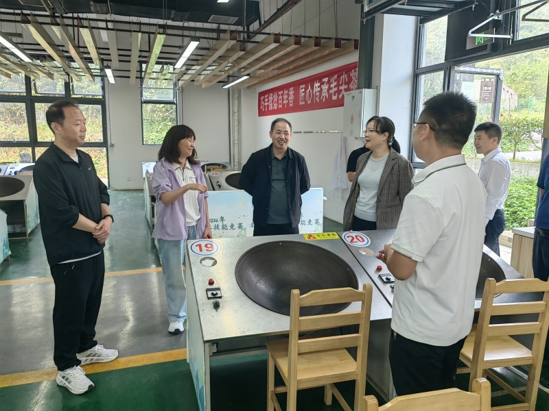 省民宗委民族团结促进处赴学院调研