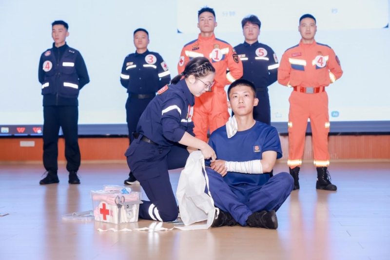 喜报|我院学生参加2026年贵州省 红十字应急救护大赛荣获团体二等奖