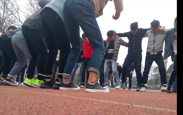 null2c1876fb77102a2f